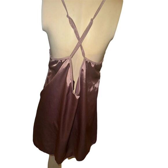 - Avidlove Lavender Satin Chemise Lace Trim Adjustable Straps Size XXL - Picture 3 of 8